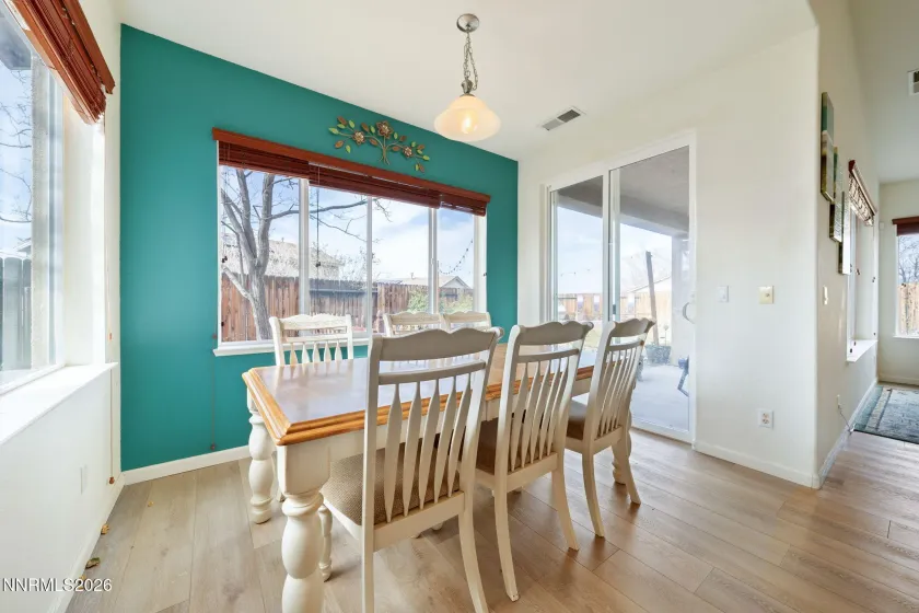 1722 Blue Oak, Fernley, Nevada 89408, 3 Bedrooms Bedrooms, ,2 BathroomsBathrooms,Residential,Residential,Blue Oak,260001869