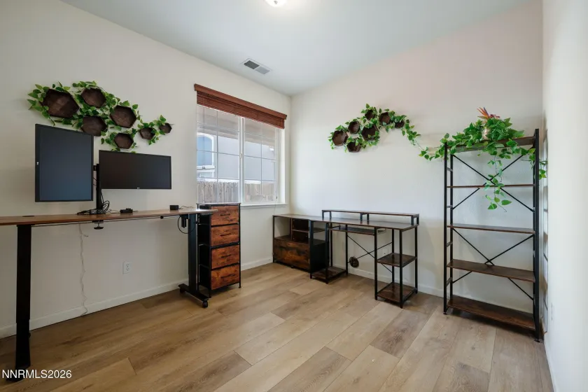 1722 Blue Oak, Fernley, Nevada 89408, 3 Bedrooms Bedrooms, ,2 BathroomsBathrooms,Residential,Residential,Blue Oak,260001869