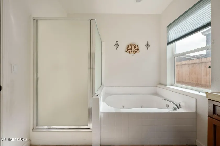 1722 Blue Oak, Fernley, Nevada 89408, 3 Bedrooms Bedrooms, ,2 BathroomsBathrooms,Residential,Residential,Blue Oak,260001869