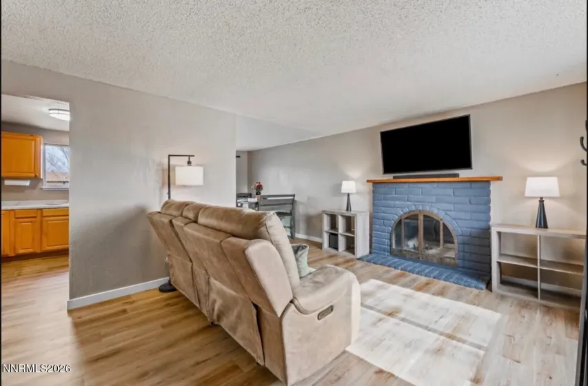 10075 Hornblende, Reno, Nevada 89506, 3 Bedrooms Bedrooms, ,2 BathroomsBathrooms,Residential,Residential,Hornblende,260001871