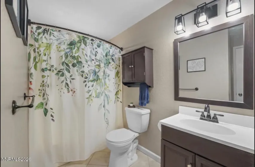 10075 Hornblende, Reno, Nevada 89506, 3 Bedrooms Bedrooms, ,2 BathroomsBathrooms,Residential,Residential,Hornblende,260001871