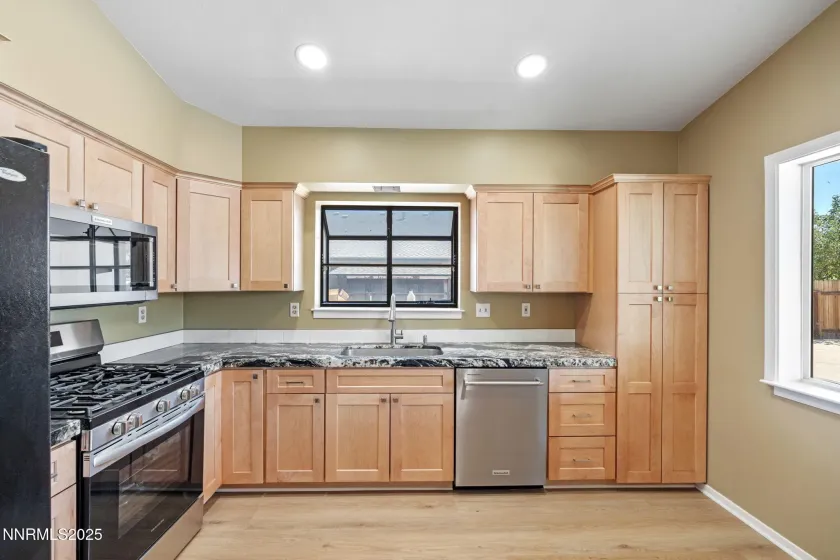 313 Stillwater, Dayton, Nevada 89403, 3 Bedrooms Bedrooms, ,3 BathroomsBathrooms,Residential,Residential,Stillwater,250054730