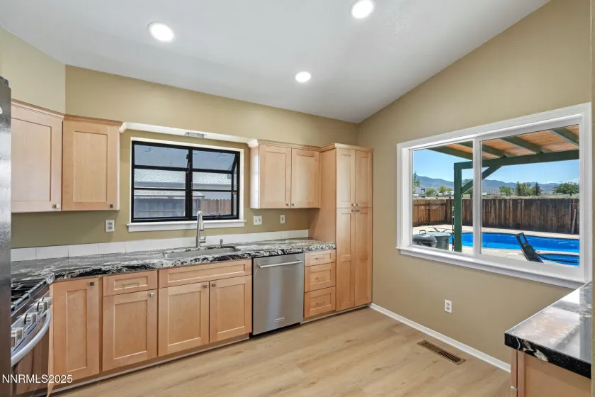 313 Stillwater, Dayton, Nevada 89403, 3 Bedrooms Bedrooms, ,3 BathroomsBathrooms,Residential,Residential,Stillwater,250054730