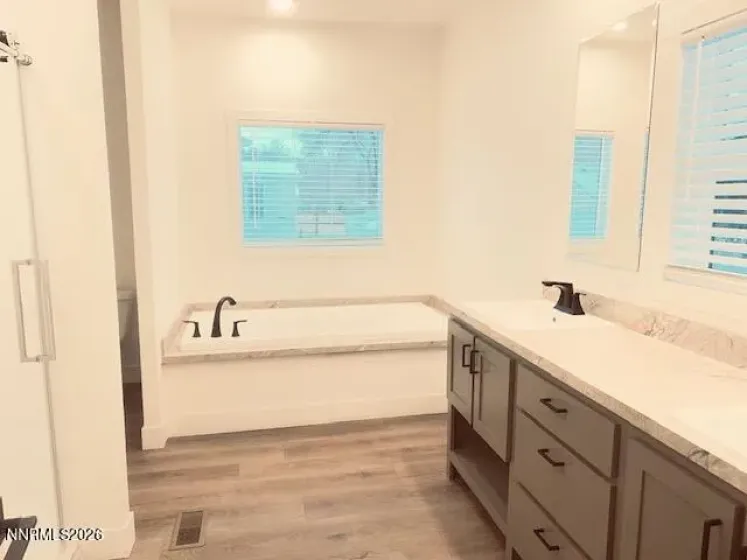 5366 Carol, Sun Valley, Nevada 89433, 4 Bedrooms Bedrooms, ,3 BathroomsBathrooms,Residential,Residential,Carol,260001873