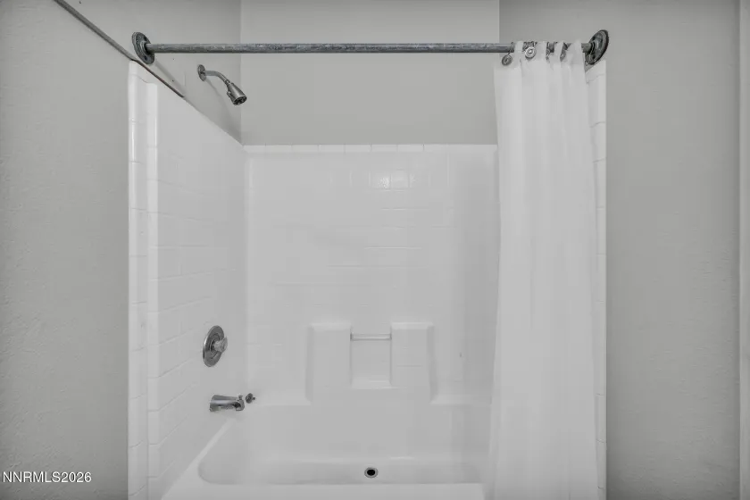 213 Glen Vista, Dayton, Nevada 89403, 3 Bedrooms Bedrooms, ,2 BathroomsBathrooms,Residential,Residential,Glen Vista,260001874