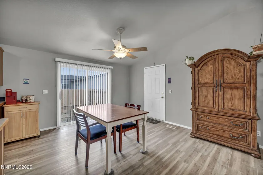 213 Glen Vista, Dayton, Nevada 89403, 3 Bedrooms Bedrooms, ,2 BathroomsBathrooms,Residential,Residential,Glen Vista,260001874