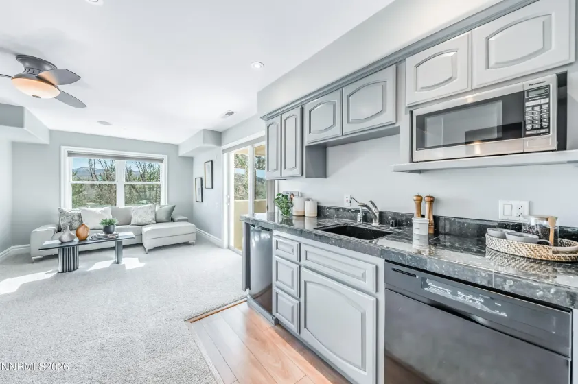 4750 Saddlehorn, Reno, Nevada 89511, 4 Bedrooms Bedrooms, ,5 BathroomsBathrooms,Residential,Residential,Saddlehorn,260001875