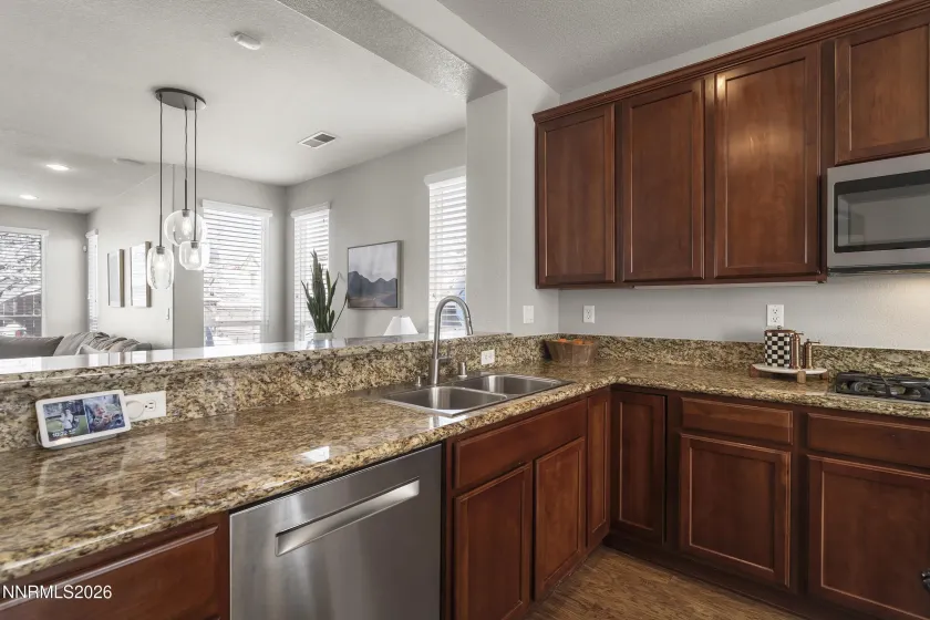 14001 Welsh Mountain, Reno, Nevada 89521, 3 Bedrooms Bedrooms, ,2 BathroomsBathrooms,Residential,Residential,Welsh Mountain,260001877