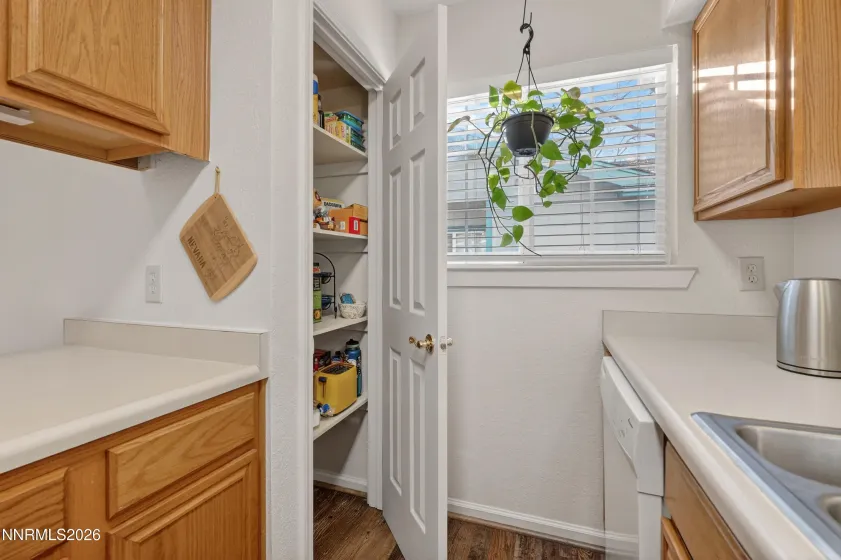 1022 Fifth, Carson City, Nevada 89701, 2 Bedrooms Bedrooms, ,2 BathroomsBathrooms,Residential,Residential,Fifth,260001878