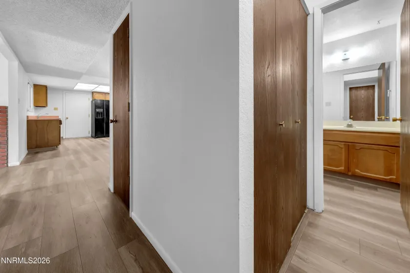 981 Craigmont, Reno, Nevada 89511, 3 Bedrooms Bedrooms, ,3 BathroomsBathrooms,Residential,Residential,Craigmont,260001879