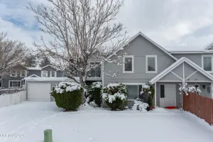 981 Craigmont, Reno, Nevada 89511, 3 Bedrooms Bedrooms, ,3 BathroomsBathrooms,Residential,Residential,Craigmont,260001879