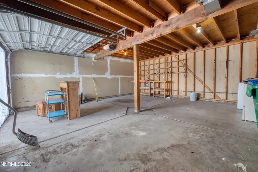 981 Craigmont, Reno, Nevada 89511, 3 Bedrooms Bedrooms, ,3 BathroomsBathrooms,Residential,Residential,Craigmont,260001879