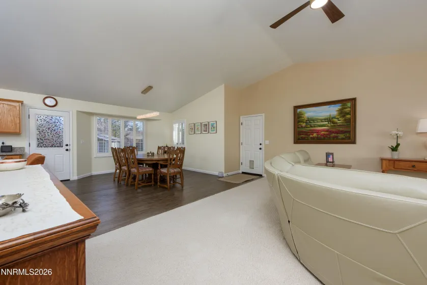 1270 Kingston, Gardnerville, Nevada 89460, 3 Bedrooms Bedrooms, ,2 BathroomsBathrooms,Residential,Residential,Kingston,260001882