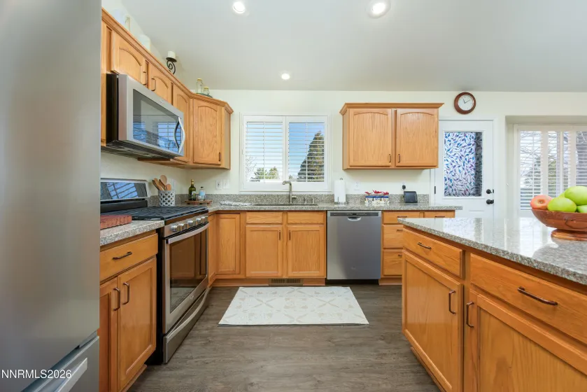 1270 Kingston, Gardnerville, Nevada 89460, 3 Bedrooms Bedrooms, ,2 BathroomsBathrooms,Residential,Residential,Kingston,260001882