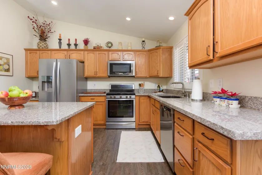 1270 Kingston, Gardnerville, Nevada 89460, 3 Bedrooms Bedrooms, ,2 BathroomsBathrooms,Residential,Residential,Kingston,260001882