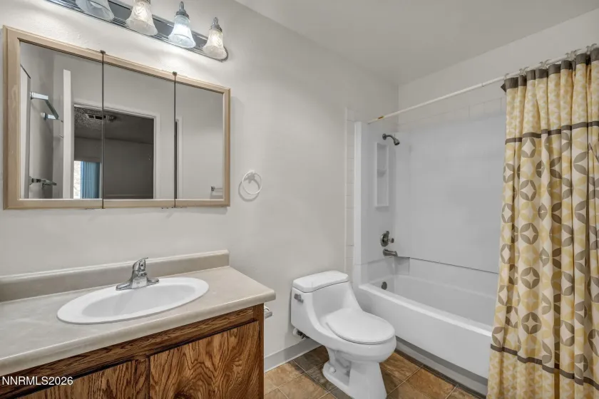 422 Barclay, Reno, Nevada 89511, 2 Bedrooms Bedrooms, ,3 BathroomsBathrooms,Residential,Residential,Barclay,260001884