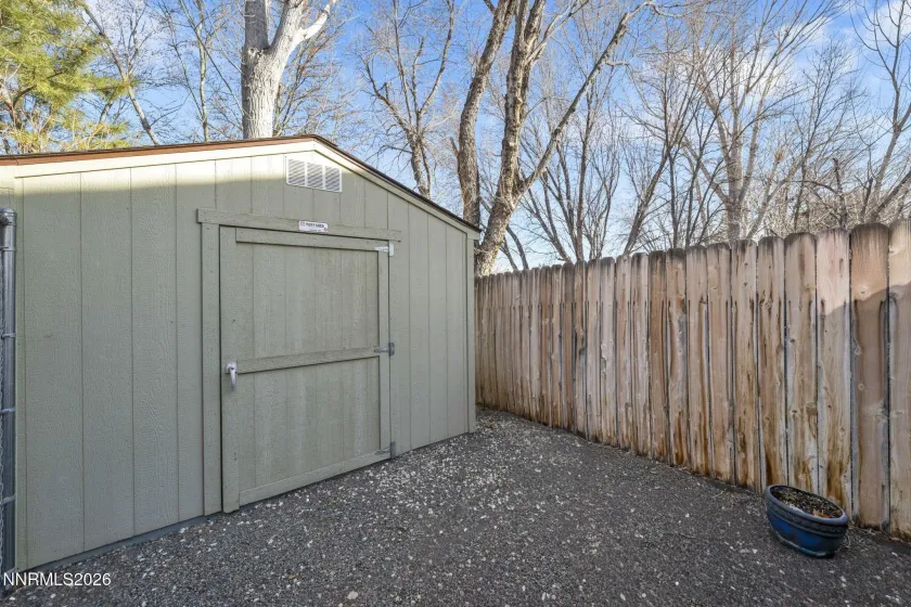 422 Barclay, Reno, Nevada 89511, 2 Bedrooms Bedrooms, ,3 BathroomsBathrooms,Residential,Residential,Barclay,260001884