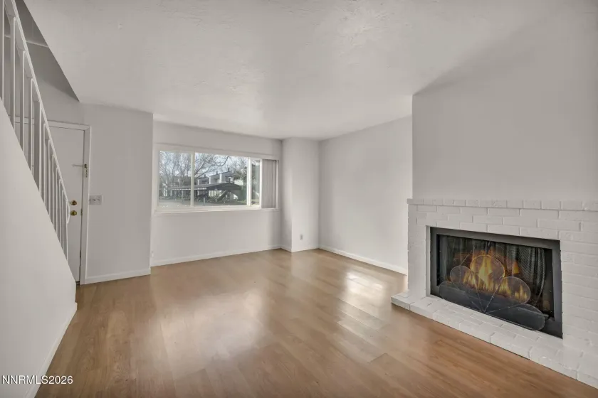 422 Barclay, Reno, Nevada 89511, 2 Bedrooms Bedrooms, ,3 BathroomsBathrooms,Residential,Residential,Barclay,260001884