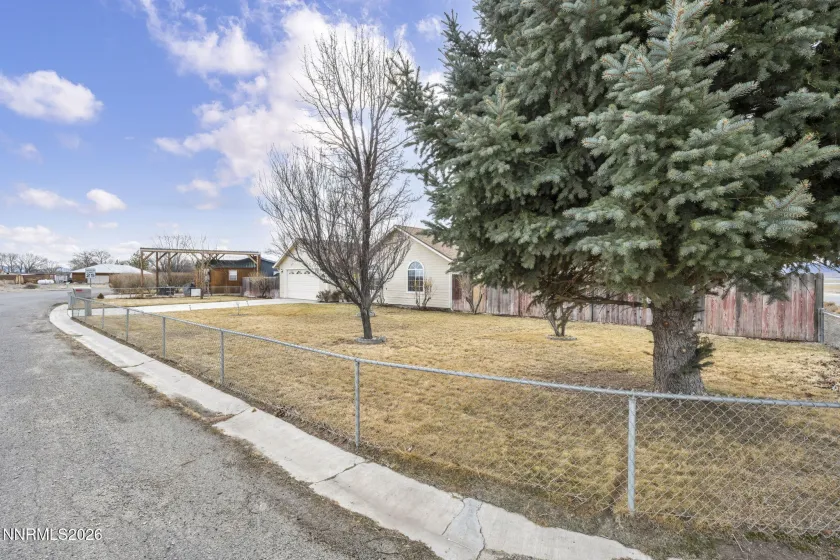 2 Penrose, Yerington, Nevada 89447, 3 Bedrooms Bedrooms, ,2 BathroomsBathrooms,Residential,Residential,Penrose,260001887