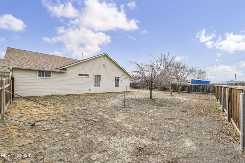 2 Penrose, Yerington, Nevada 89447, 3 Bedrooms Bedrooms, ,2 BathroomsBathrooms,Residential,Residential,Penrose,260001887