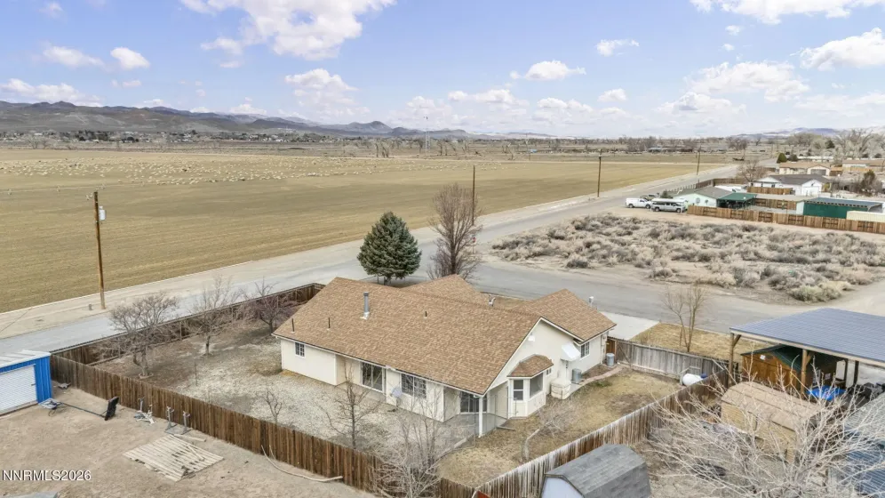 2 Penrose, Yerington, Nevada 89447, 3 Bedrooms Bedrooms, ,2 BathroomsBathrooms,Residential,Residential,Penrose,260001887
