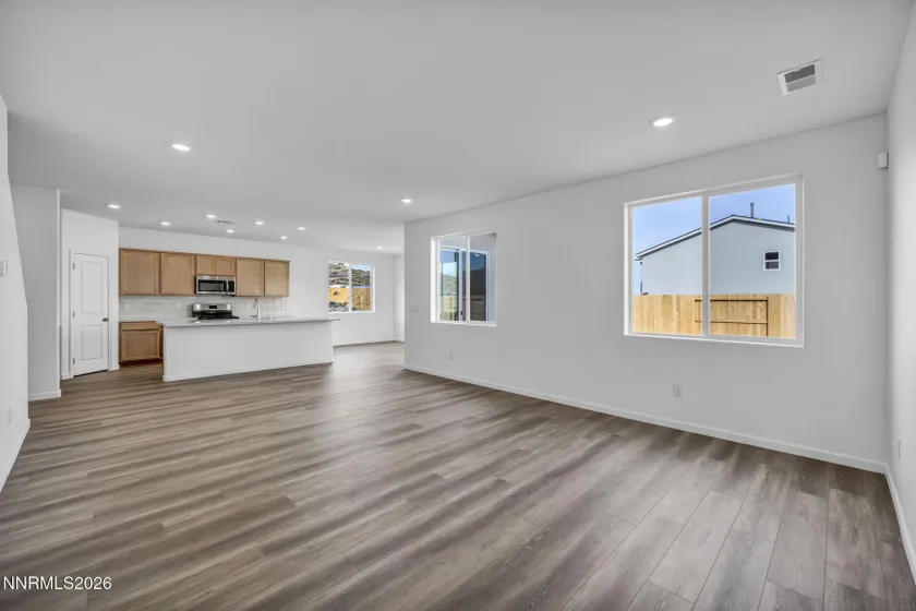 8455 Endor, Reno, Nevada 89506, 3 Bedrooms Bedrooms, ,3 BathroomsBathrooms,Residential,Residential,Endor,260001888