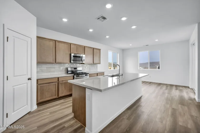 8455 Endor, Reno, Nevada 89506, 3 Bedrooms Bedrooms, ,3 BathroomsBathrooms,Residential,Residential,Endor,260001888