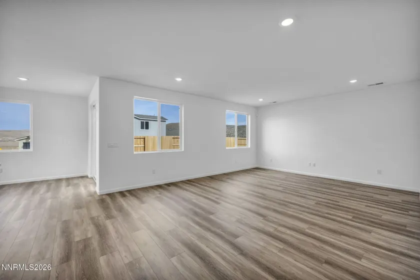 8455 Endor, Reno, Nevada 89506, 3 Bedrooms Bedrooms, ,3 BathroomsBathrooms,Residential,Residential,Endor,260001888