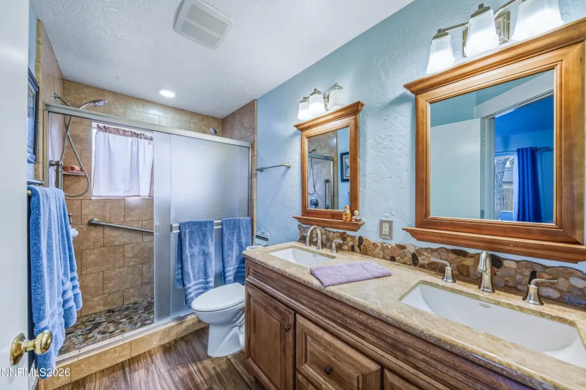 1540 O Farrell, Reno, Nevada 89503, 4 Bedrooms Bedrooms, ,2 BathroomsBathrooms,Residential,Residential,O Farrell,260001890