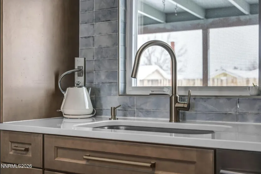 1325 Mary Jo, Gardnerville, Nevada 89460, 3 Bedrooms Bedrooms, ,2 BathroomsBathrooms,Residential,Residential,Mary Jo,260001891