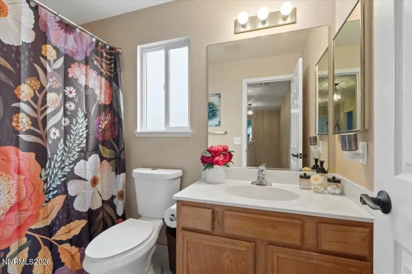 6971 Carmen, Sun Valley, Nevada 89433, 4 Bedrooms Bedrooms, ,3 BathroomsBathrooms,Residential,Residential,Carmen,260001896