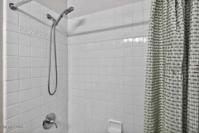 1630 Spring Hill, Reno, Nevada 89523, 4 Bedrooms Bedrooms, ,3 BathroomsBathrooms,Residential,Residential,Spring Hill,260001899