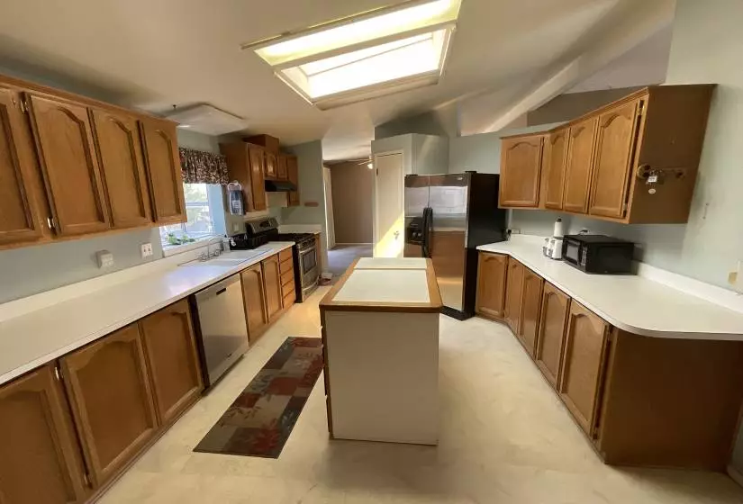13 Coventry Way, Reno, Nevada 89506, 3 Bedrooms Bedrooms, 9 Rooms Rooms,2 BathroomsBathrooms,Manufactured,Residential,Coventry,220010692