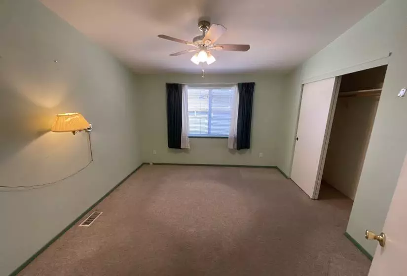 13 Coventry Way, Reno, Nevada 89506, 3 Bedrooms Bedrooms, 9 Rooms Rooms,2 BathroomsBathrooms,Manufactured,Residential,Coventry,220010692