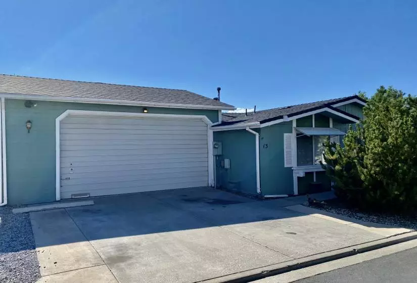 13 Coventry Way, Reno, Nevada 89506, 3 Bedrooms Bedrooms, 9 Rooms Rooms,2 BathroomsBathrooms,Manufactured,Residential,Coventry,220010692