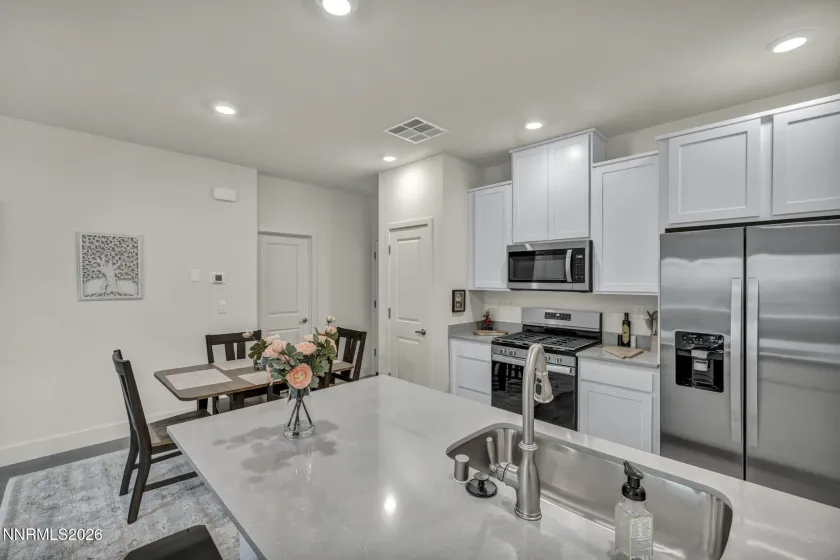 1634 Icelandic, Reno, Nevada 89523, 3 Bedrooms Bedrooms, ,3 BathroomsBathrooms,Residential Lease,Manufactured,Icelandic,260001906