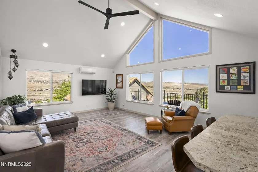 2885 Erminia, Reno, Nevada 89523, 4 Bedrooms Bedrooms, ,3 BathroomsBathrooms,Residential,Residential,Erminia,250057376