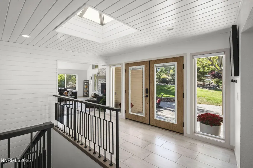 2885 Erminia, Reno, Nevada 89523, 4 Bedrooms Bedrooms, ,3 BathroomsBathrooms,Residential,Residential,Erminia,250057376