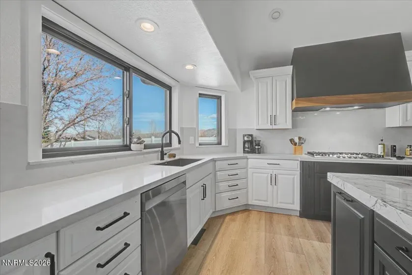 15509 Quicksilver, Reno, Nevada 89511, 4 Bedrooms Bedrooms, ,3 BathroomsBathrooms,Residential,Residential,Quicksilver,260001909