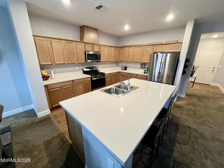 9355 Bay, Reno, Nevada 89506, 5 Bedrooms Bedrooms, ,3 BathroomsBathrooms,Residential,Residential,Bay,260001911