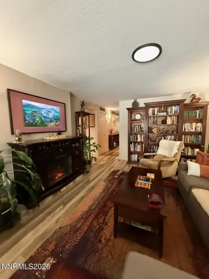 186 Lake Glen, Carson City, Nevada 89703, 2 Bedrooms Bedrooms, ,2 BathroomsBathrooms,Residential,Residential,Lake Glen,260001914