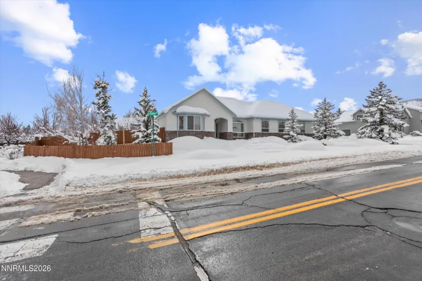 2183 Homann, Carson City, Nevada 89703, 3 Bedrooms Bedrooms, ,2 BathroomsBathrooms,Residential,Residential,Homann,260001916