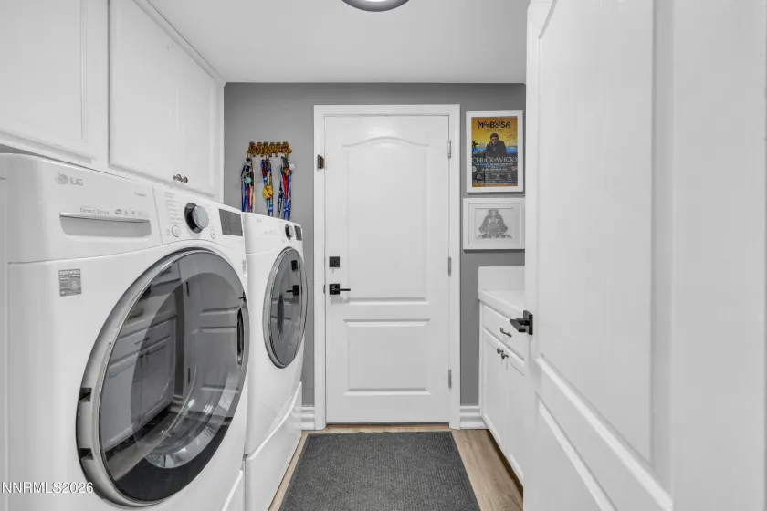 4800 Frankie, Sparks, Nevada 89436, 3 Bedrooms Bedrooms, ,3 BathroomsBathrooms,Residential,Residential,Frankie,260001918