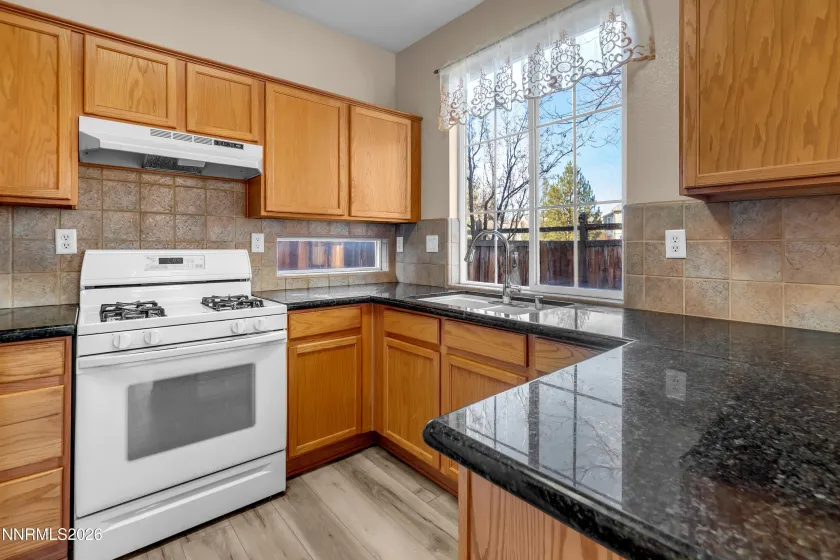 6177 Black Gypsum, Sparks, Nevada 89436, 2 Bedrooms Bedrooms, ,2 BathroomsBathrooms,Residential,Residential,Black Gypsum,260001919