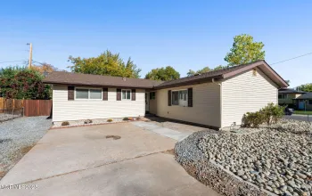 3264 Barbara, Reno, Nevada 89503, 3 Bedrooms Bedrooms, ,2 BathroomsBathrooms,Residential,Residential,Barbara,260001920