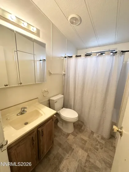 370 Randon, Fernley, Nevada 89408, 3 Bedrooms Bedrooms, ,2 BathroomsBathrooms,Residential,Residential,Randon,260001923