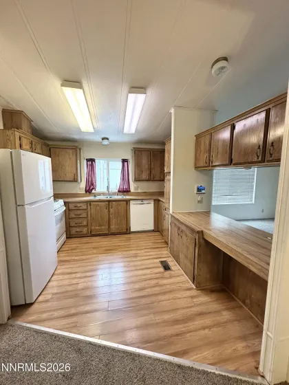 370 Randon, Fernley, Nevada 89408, 3 Bedrooms Bedrooms, ,2 BathroomsBathrooms,Residential,Residential,Randon,260001923