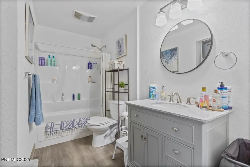 2450 Lymbery, Reno, Nevada 89509, ,1 BathroomBathrooms,Residential,Residential,Lymbery,260001925