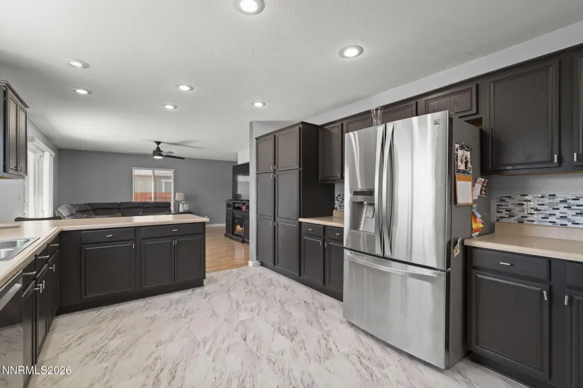 18204 Cedar View, Reno, Nevada 89508, 5 Bedrooms Bedrooms, ,3 BathroomsBathrooms,Residential,Residential,Cedar View,260001924