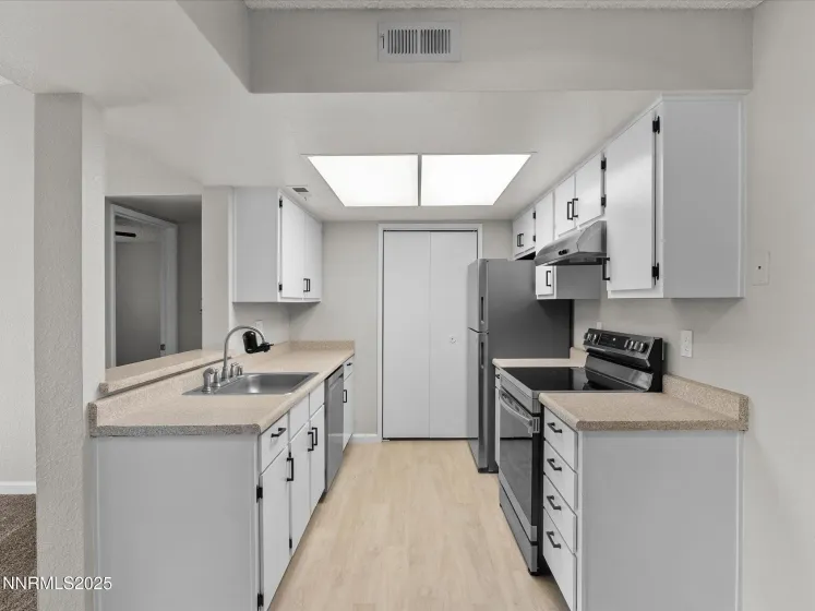 7680 Bluestone, Reno, Nevada 89511, 2 Bedrooms Bedrooms, ,2 BathroomsBathrooms,Residential,Residential,Bluestone,250057161